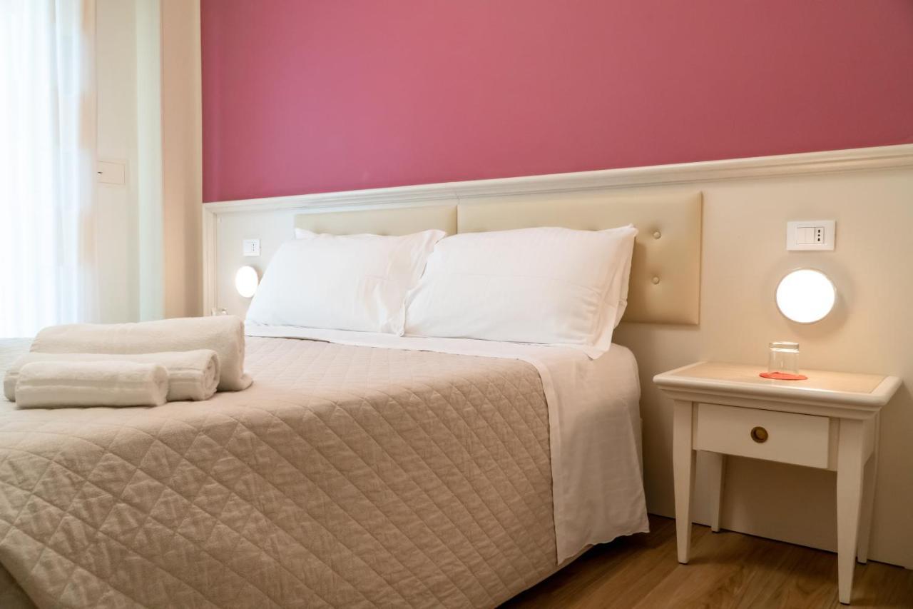 Hotel Orchidea Cervia Exterior photo